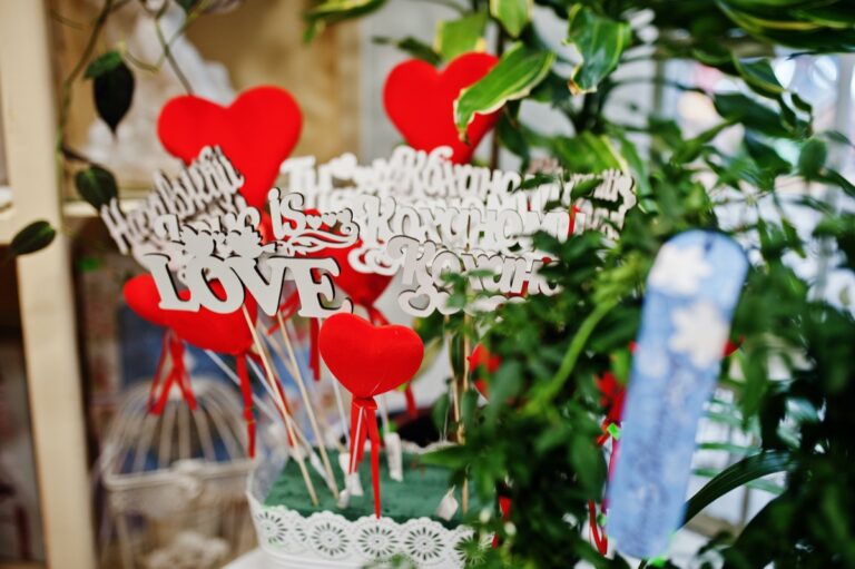How To Make Free Love Spells from home local items