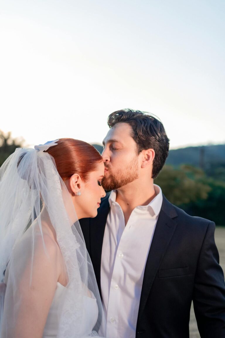 Rekindle Your Husband’s Affection: 3 Powerful Spells to Reignite His Passion Rekindle Your Husband’s Affection: 3 Powerful Spells to Reignite His Passion
